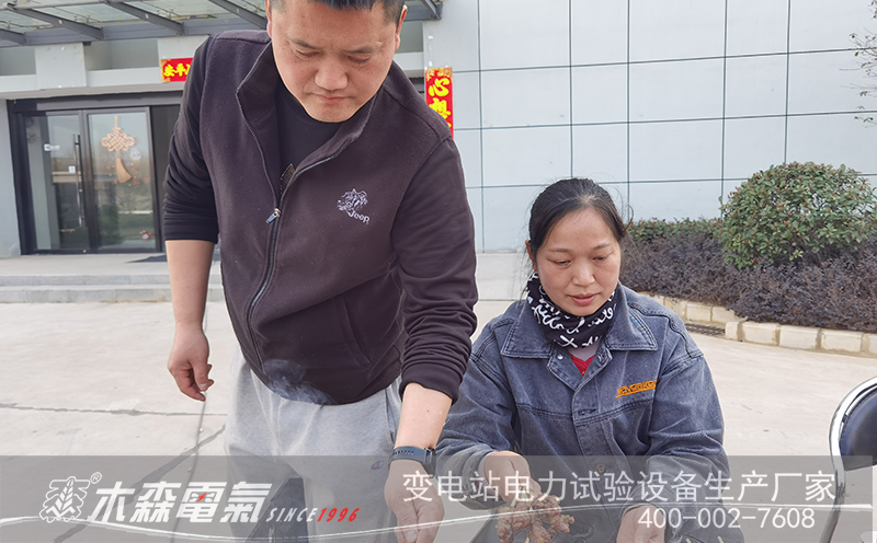 食不可擋，女神約會鳳凰園